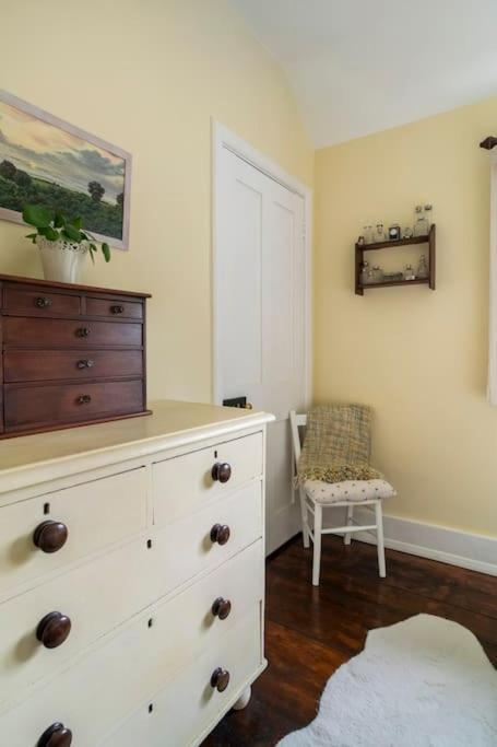 Cedra - Vintage Country Hideaway