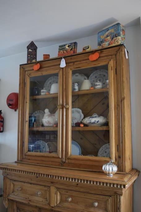 Cedra - Vintage Country Hideaway Holiday home *