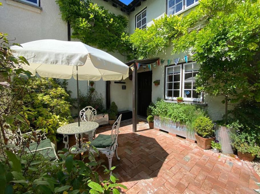 Cedra - Vintage Country Hideaway Holiday home